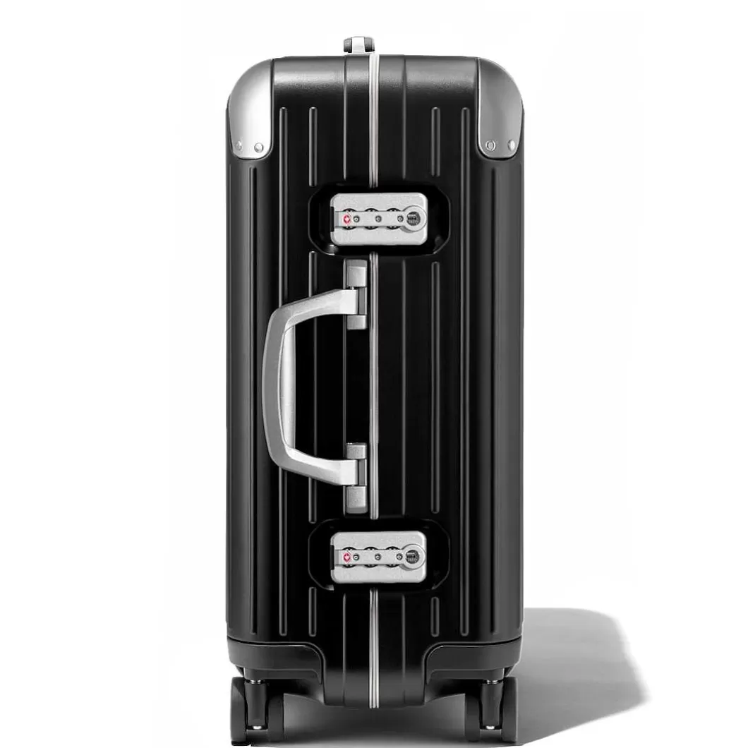 Hybrid Cabin>RIMOWA Shop