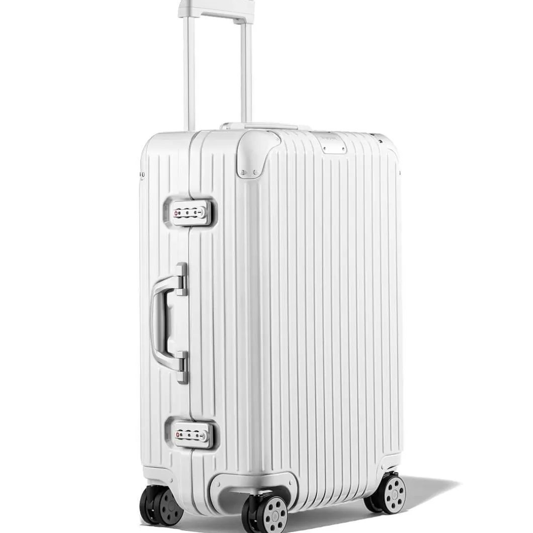 Hybrid Check-In M>RIMOWA Hot